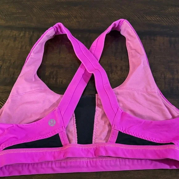 Lululemon Pink Sports Bra sz 10 - Picture 3 of 5